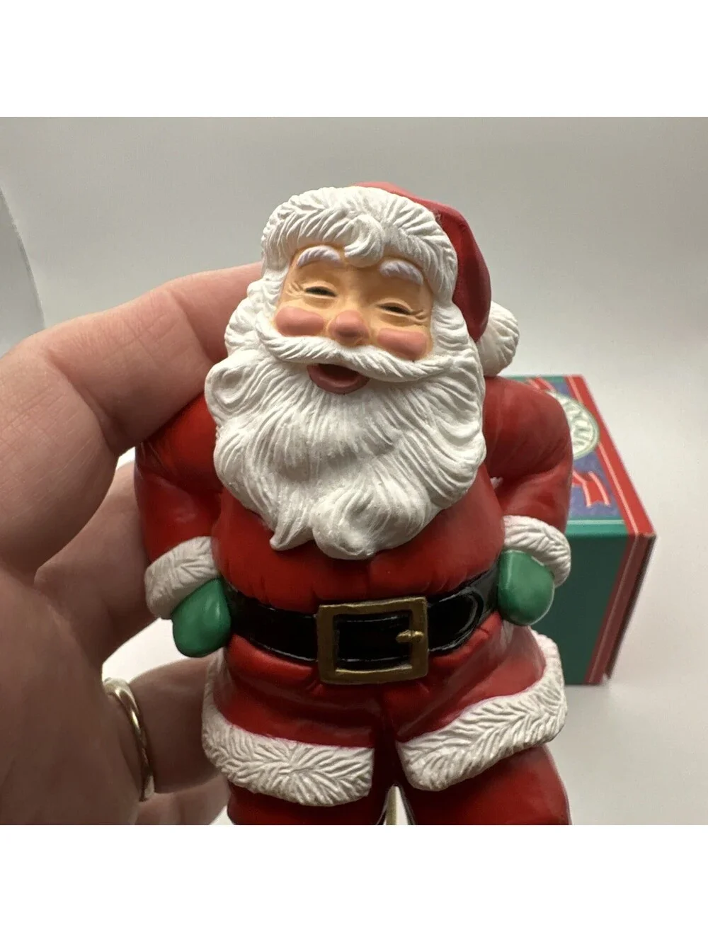 Hallmark decor charming ideal