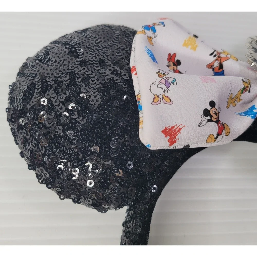 Disney loungefly mickey
