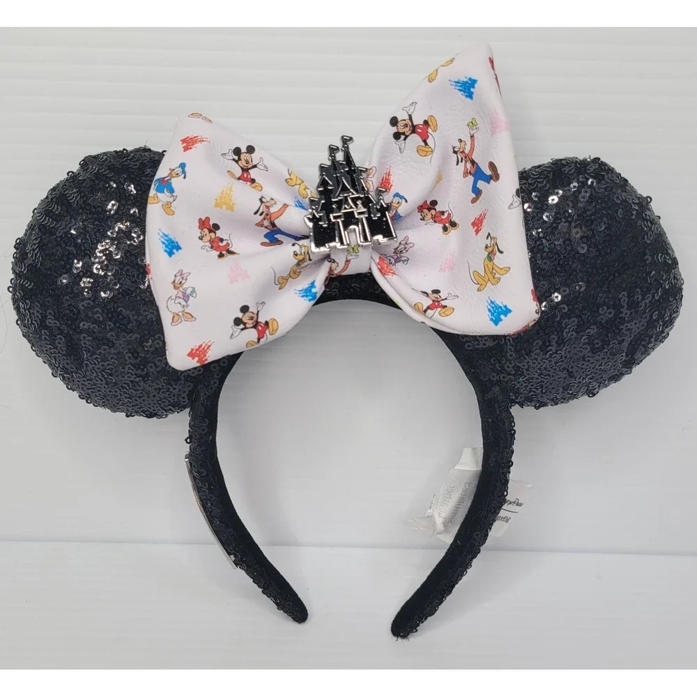 Disney loungefly mickey