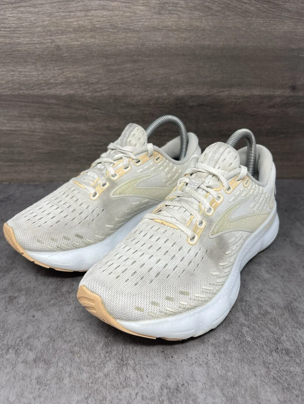 Brooks brand model