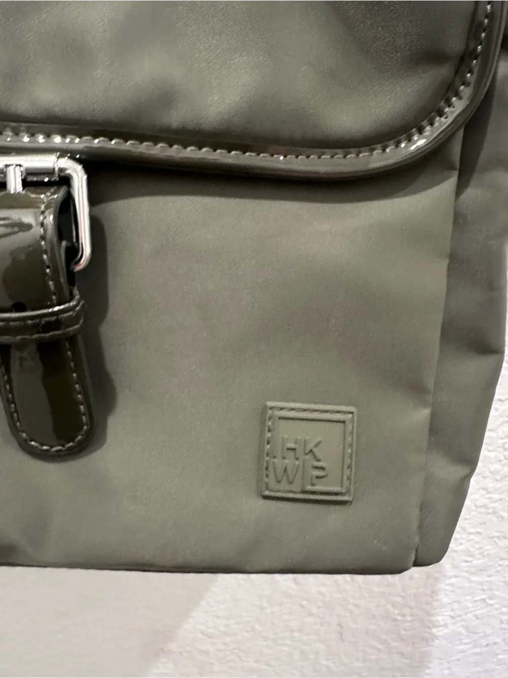 HKWP Olive Green Nylon Crossbody Bag Patent Trim Messenger‎ Shoulder Bag NEW