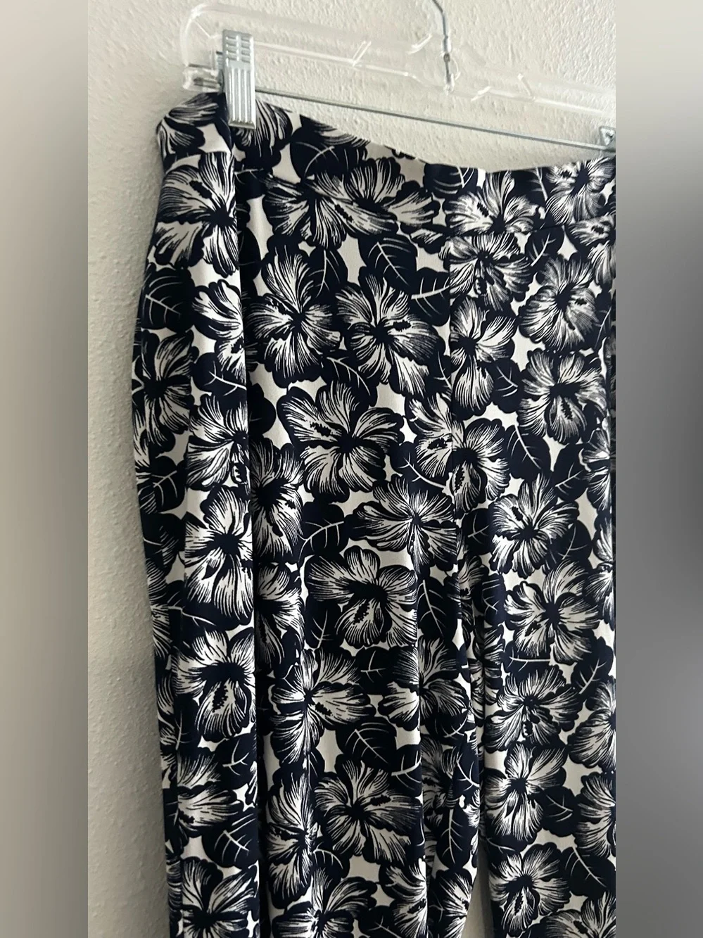 Michael Kors Blue & White Floral Pants