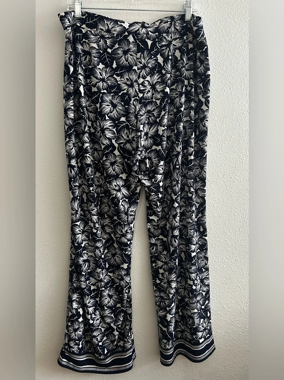 Michael Kors Blue & White Floral Pants