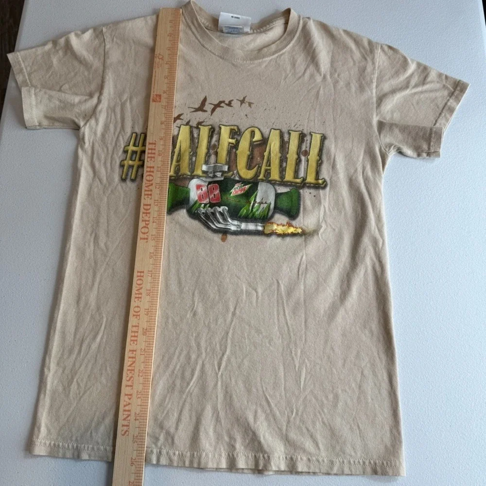 Dale Earnhardt‎ Jr NASCAR #88 DaleCall Mountain Dew Racing Graphic Tee Small