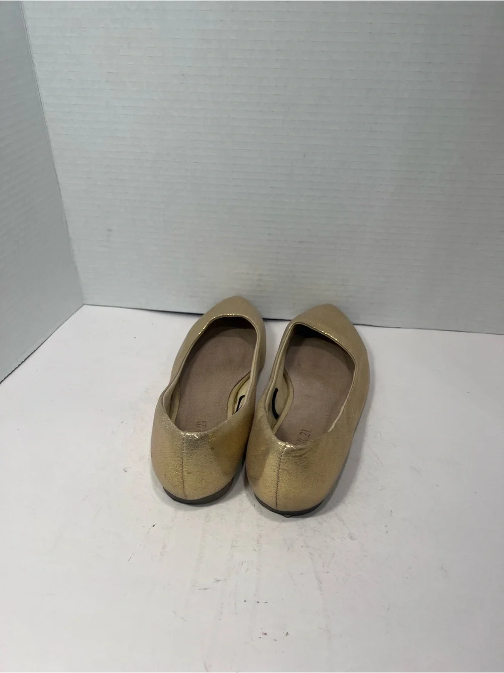 Forever 21 shimmering gold