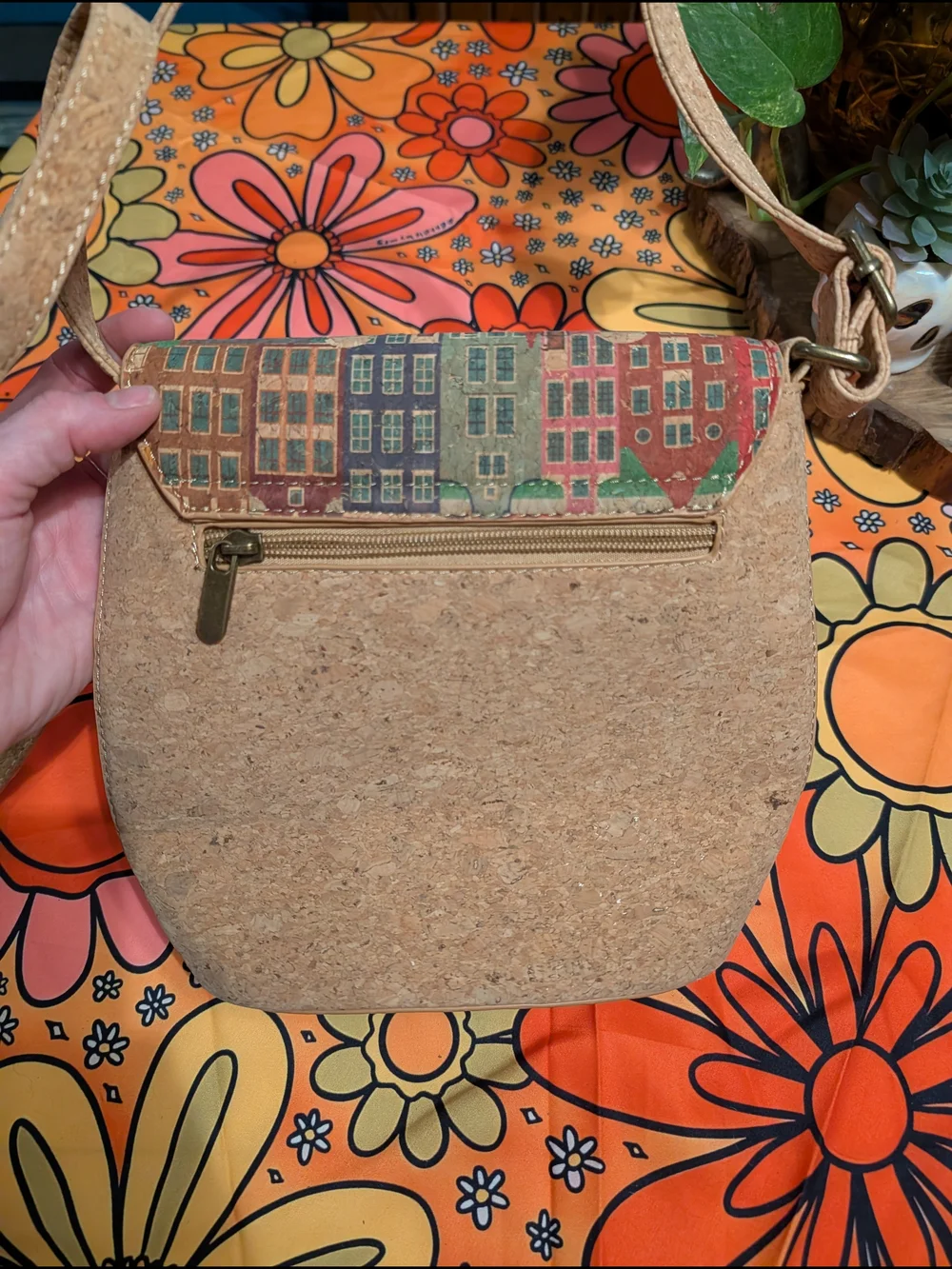 N/A chic cork