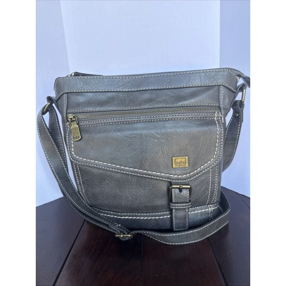 BOC Born Concept‎ Womens Gray Bucket Crossbody Shoulder Bag Zippered Pockets EUC