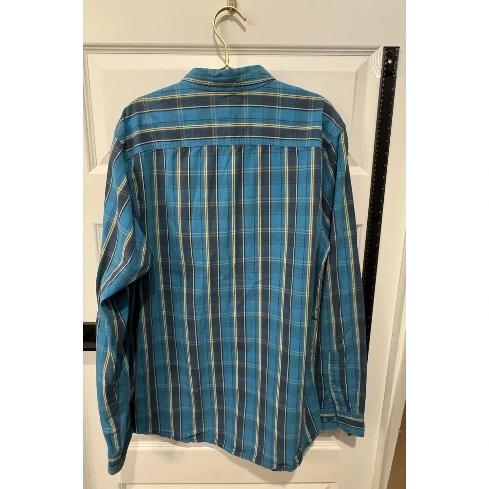Columbia men long