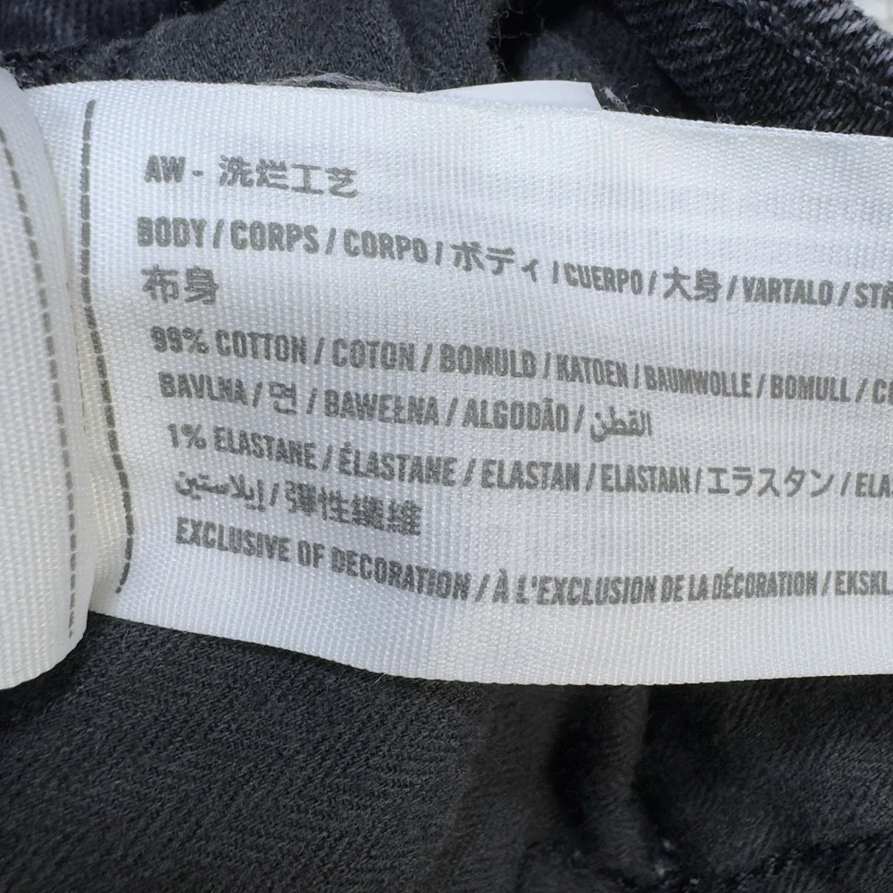 Abercrombie & Fitch these abercrombie