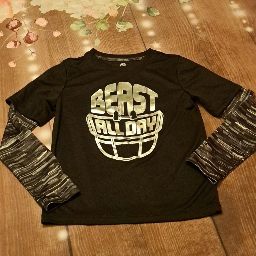 Boys Athletics works shirt 6/7