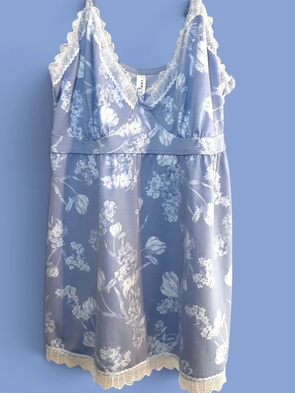Laura Ashley Cornflower Blue Floral Shorty Pajamas Size M NWOT