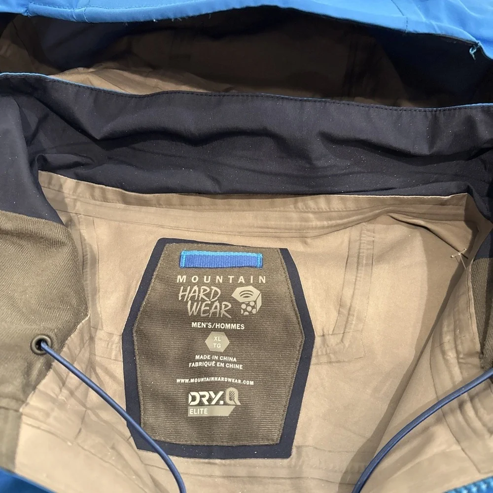 Mountain Hardwear this preowned
