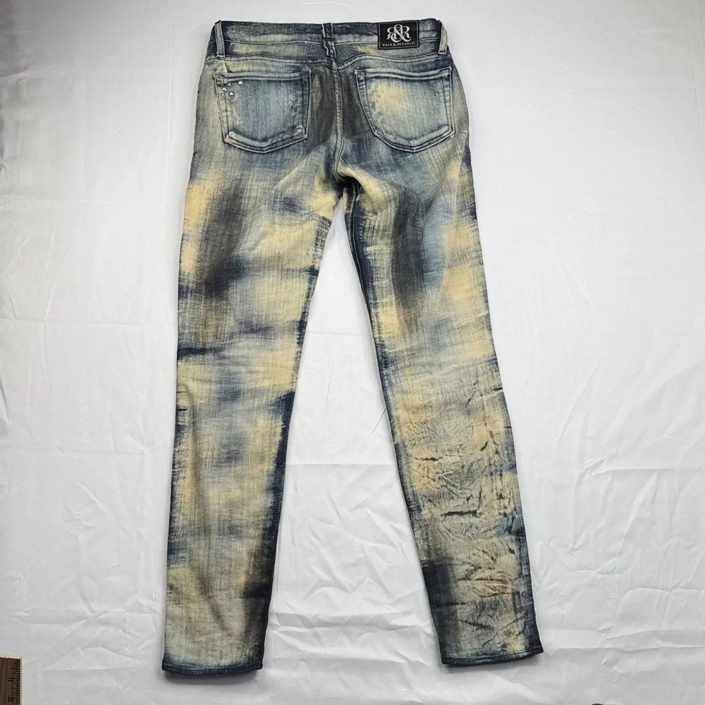Rock & Republic chic distressed