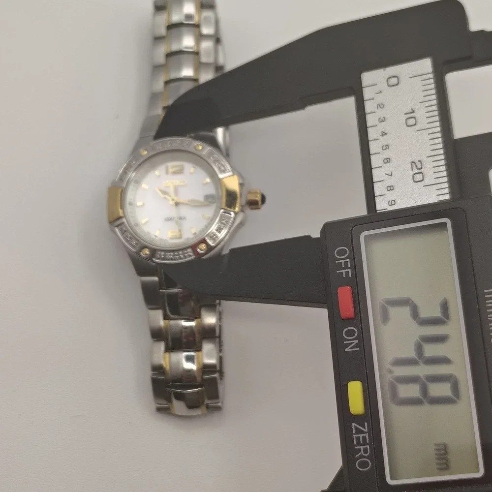 Vintage 2006 Seiko Coutura Solar Genuine Diamond Japanese Women's‎ Quartz Watch