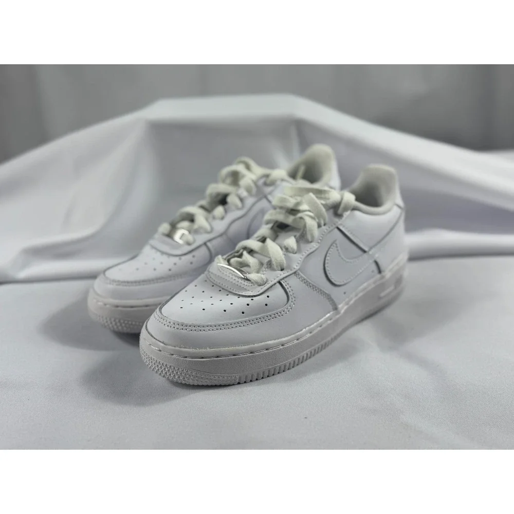 Nike Air Force 1‎ LE GS Size 6Y, Women's Size 7.5 Triple White DH2920-111