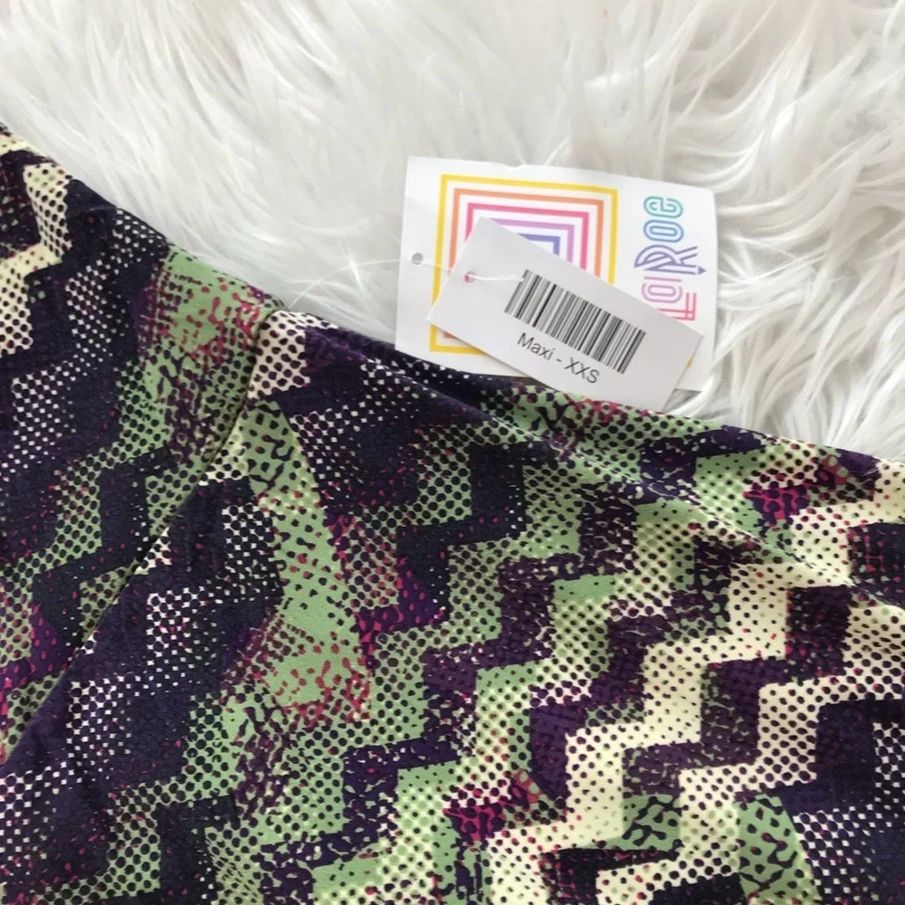 • LulaRoe • Maxi Skirt Chevron Print XXS New