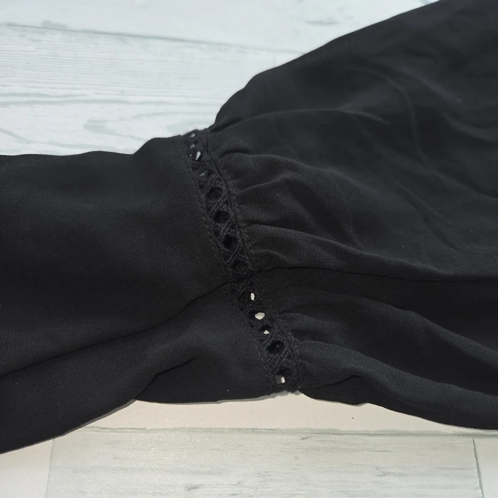Xtraordinary black chiffon