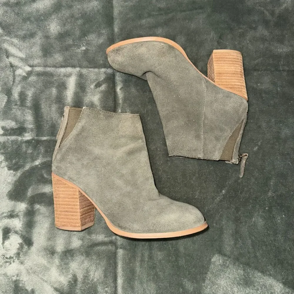 Urban Outfitters Women's Ankle Boots Sz 6 Moss Green Suede Block Heel‎ Back Zip