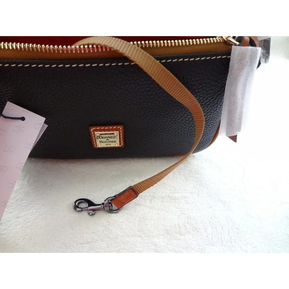 Dooney & Bourke Pebble Leather Zip Crossbody Bag Midnight‎ Blue/Brown NWT