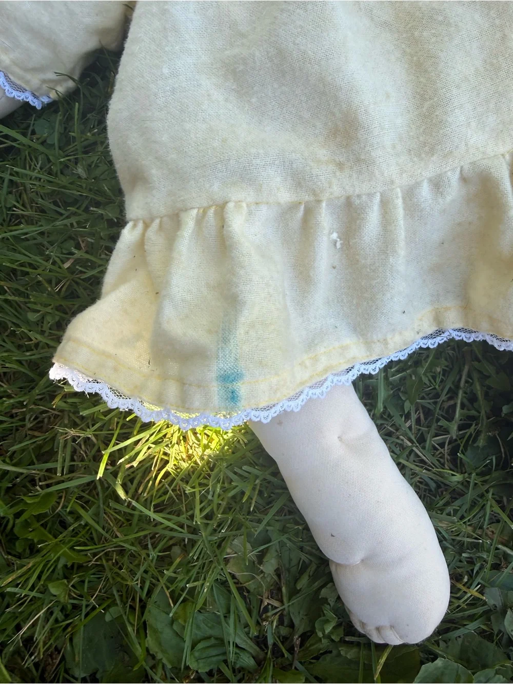Cabbage Patch Kids soft yellow