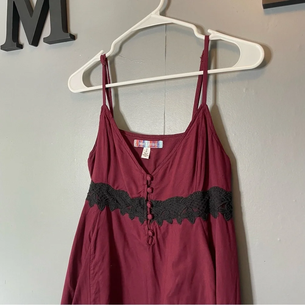 Urban outfitters Burgundy babydoll Dress‎ with Black Lace Detail size small