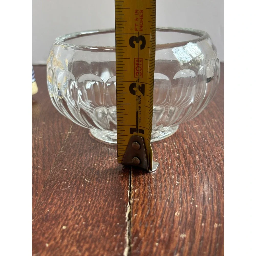 Vintage Clear Pressed Glass Ribbed Bowl Sunburst Base Fluted Candy Dish 4.5 inch
