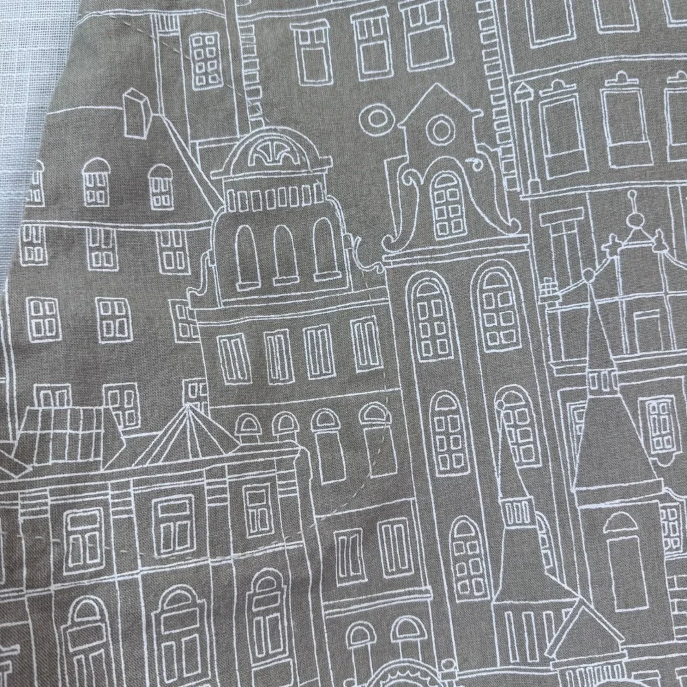 J. McLaughlin Cityscapes Shift Dress Sleeveless XS Taupe Preppy MOD Artsy Modern
