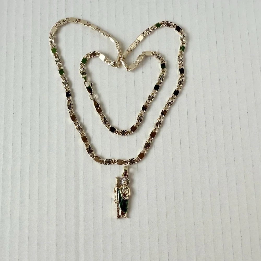 New Chain 24” with St.‎ Jude’s Tadeo laminated Gold charm