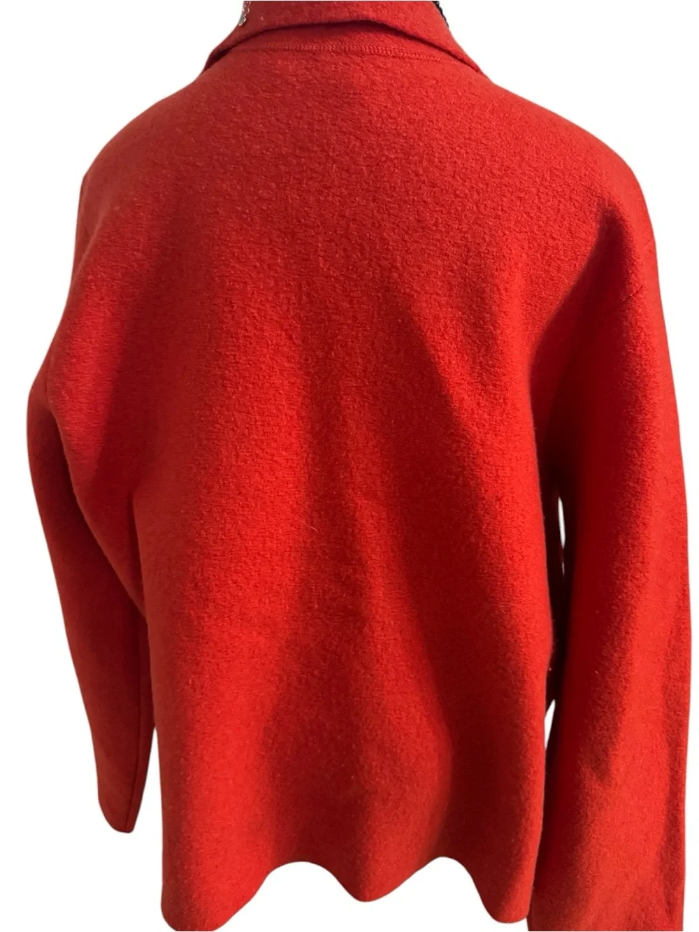 Eileen Fisher ***has minor