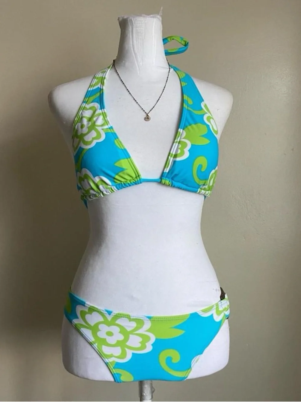 Seventeen by Cinderella size bottoms