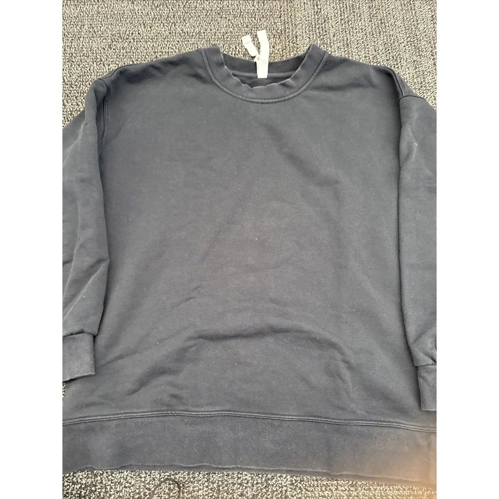 Lululemon Women's SZ 6 Oversized Crew Washed Black Spell‎ Out
