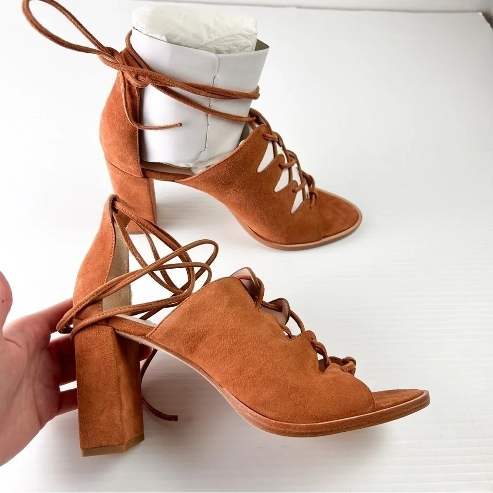 Loeffler Randall box loeffler