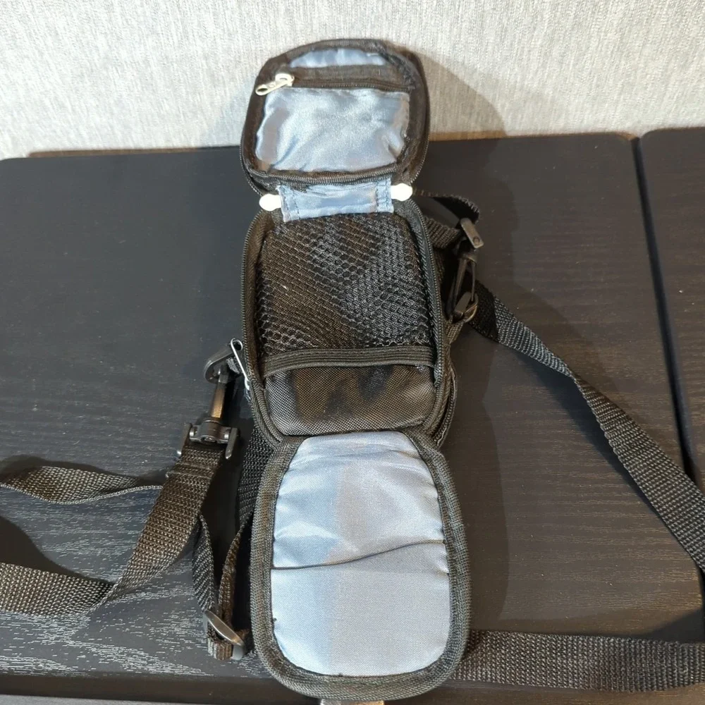 Samsonite‎ Small Zippered Camera Carrying Case