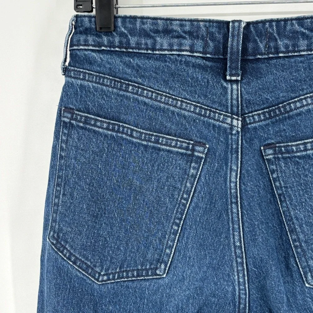 Abercrombie & Fitch excellent pre