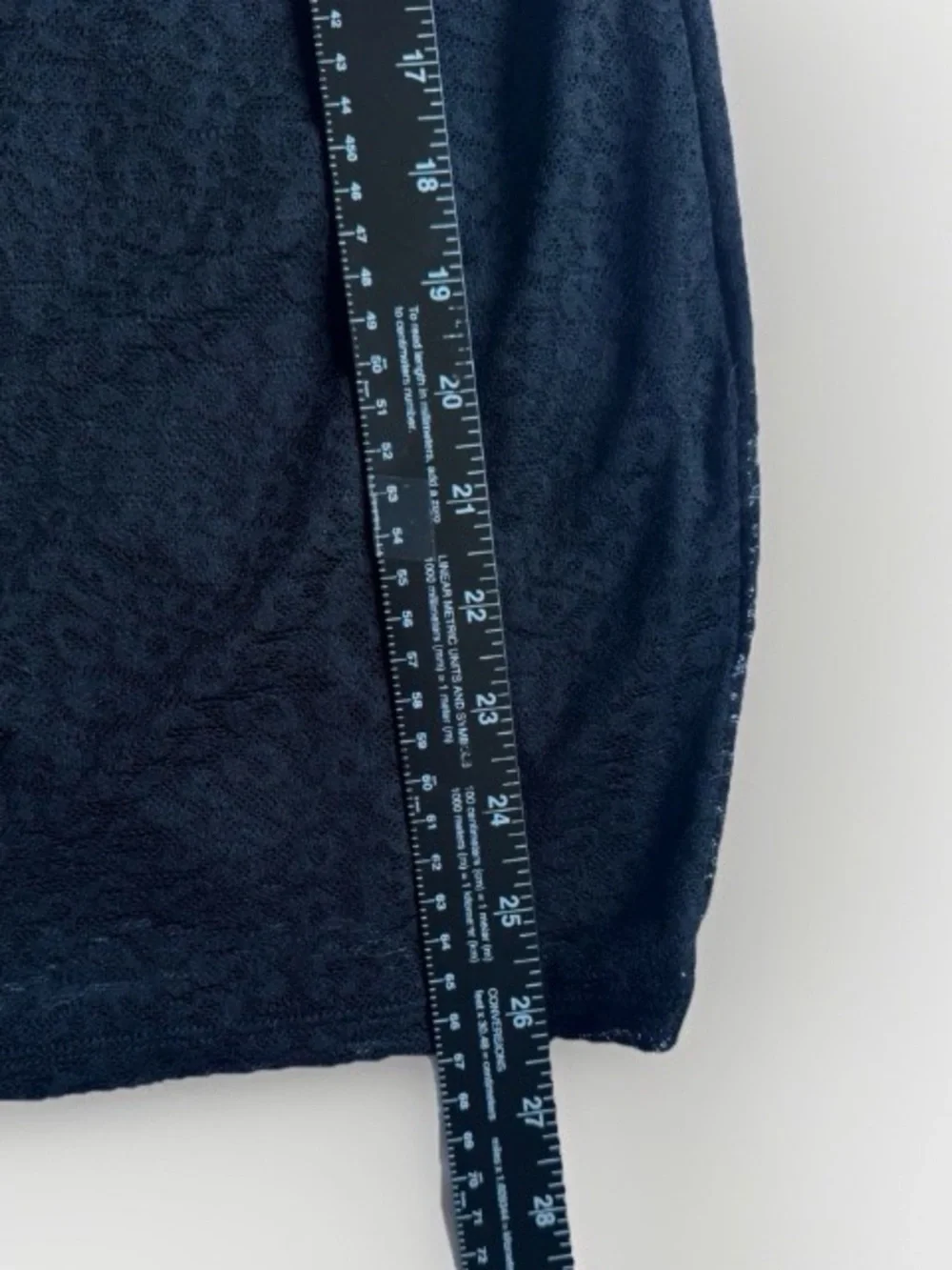 H&M divided women