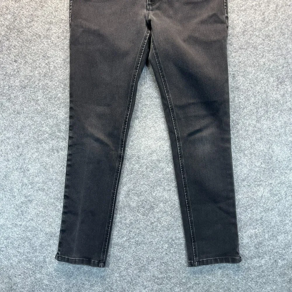 DL1961 please refer