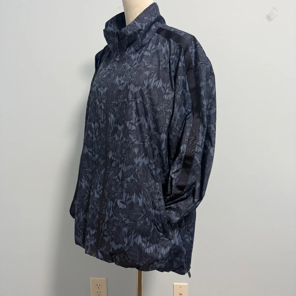 Athleta Women’s‎ Plus Sightseer Lace Jacket Sz 2X Windbreaker Blue Floral