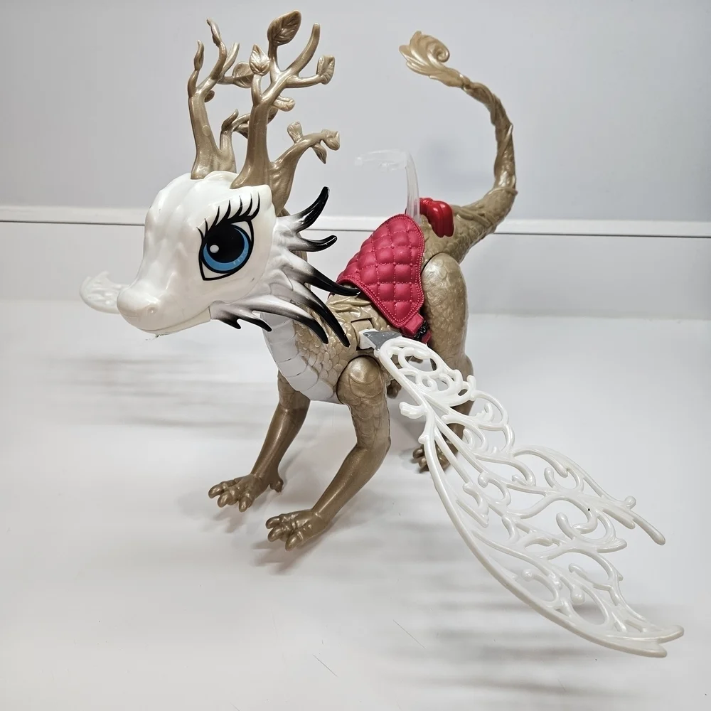 Ever After High Dragon Games Apple White Dragonrider Braebyrn Figure Mattel 2015