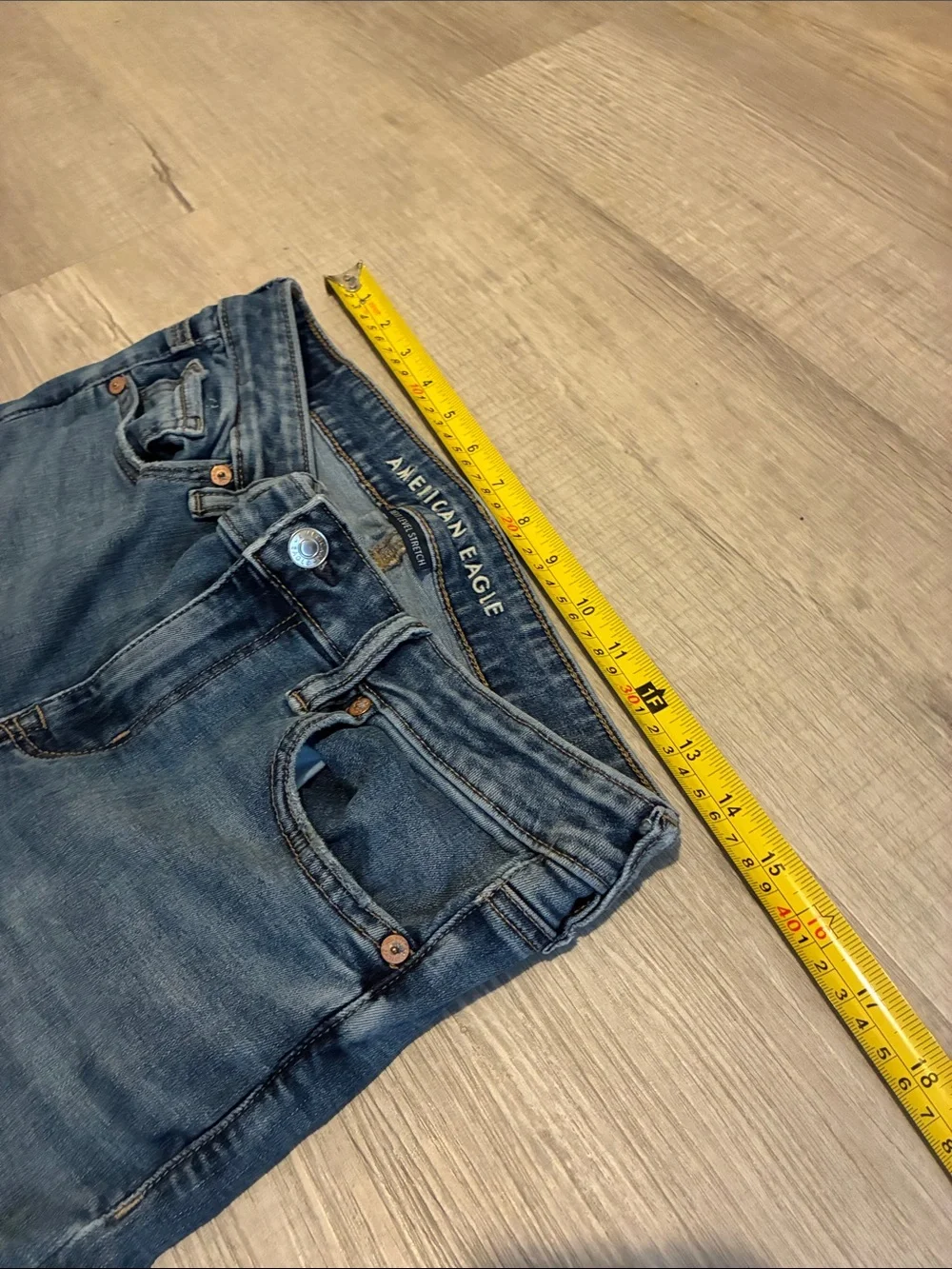 American Eagle Outfitters pants do
