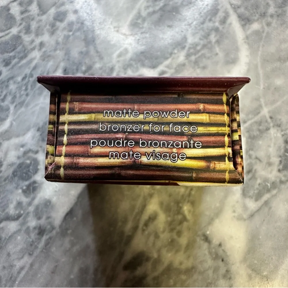 Benefit‎ Hoola Bronzer