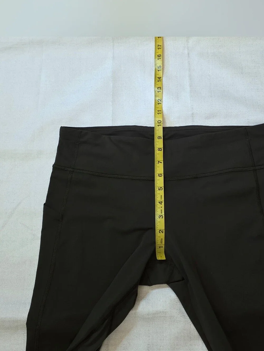lululemon athletica good •size