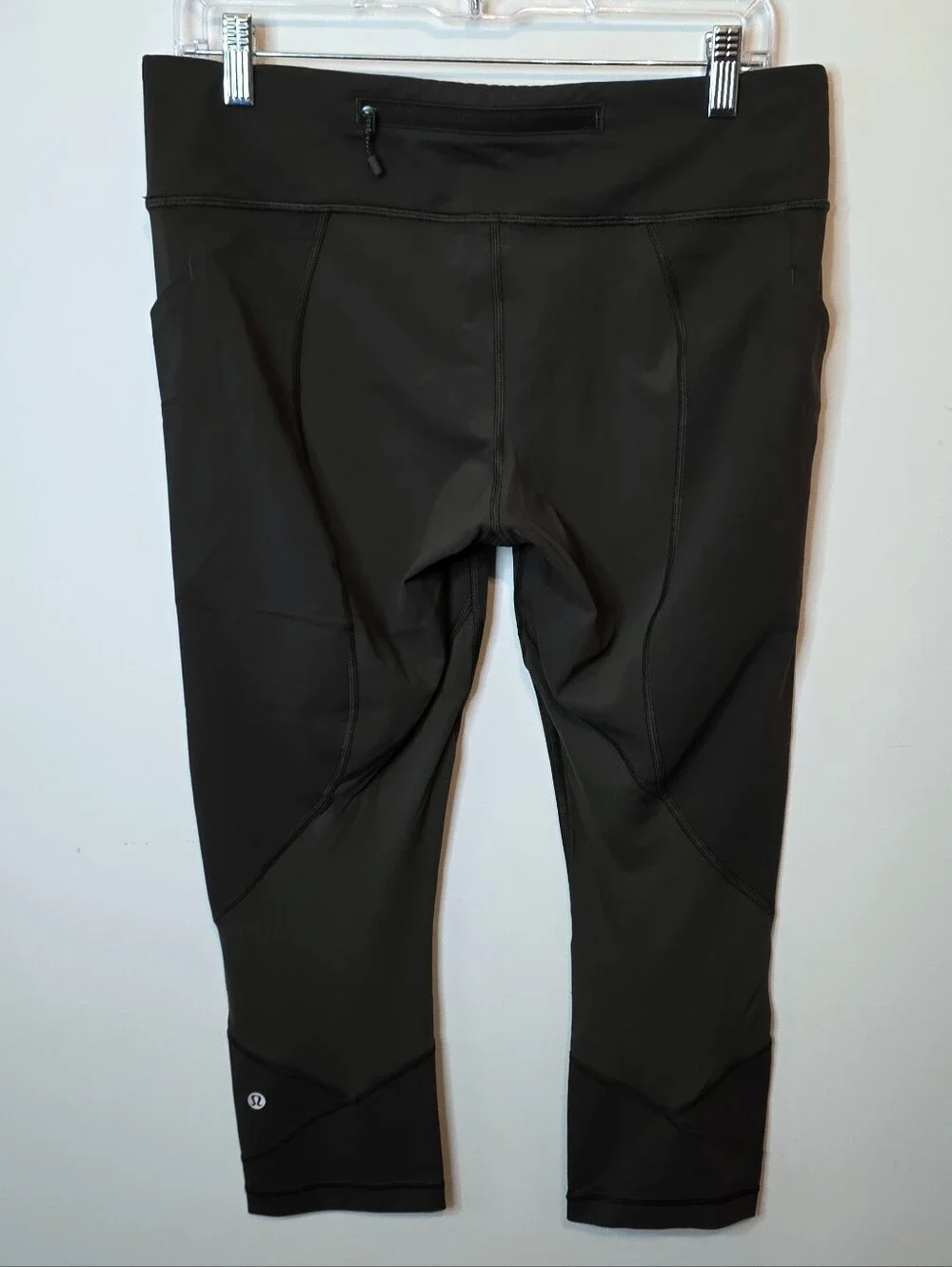 lululemon athletica good •size