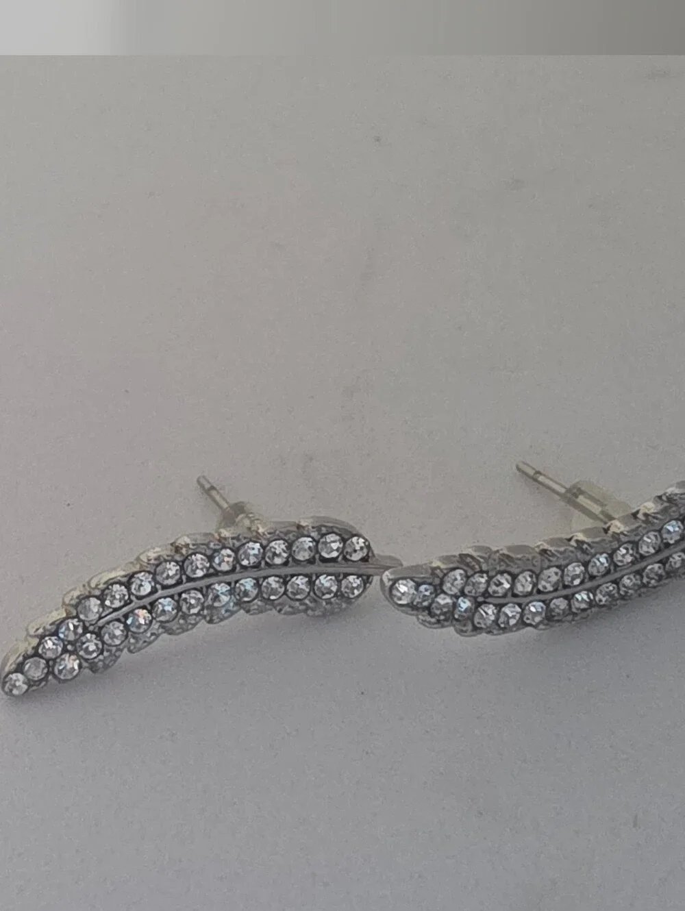 Unk elegant silver