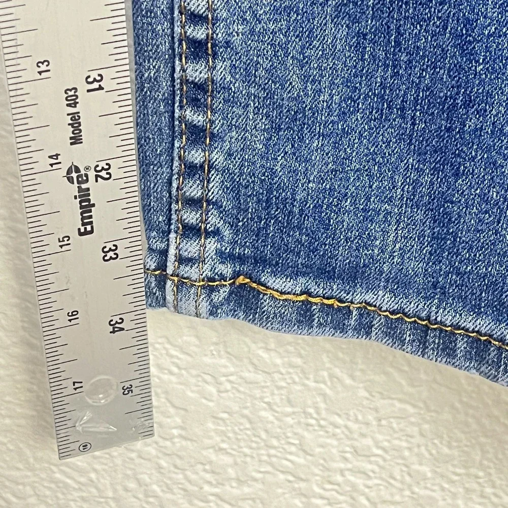 Levis levi 559