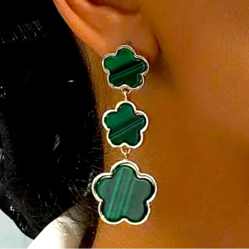 GREEN FLOWER DESIGN LONG DANGLE EARRINGS RETRO BOHEMIAN STYLE JEWELRY