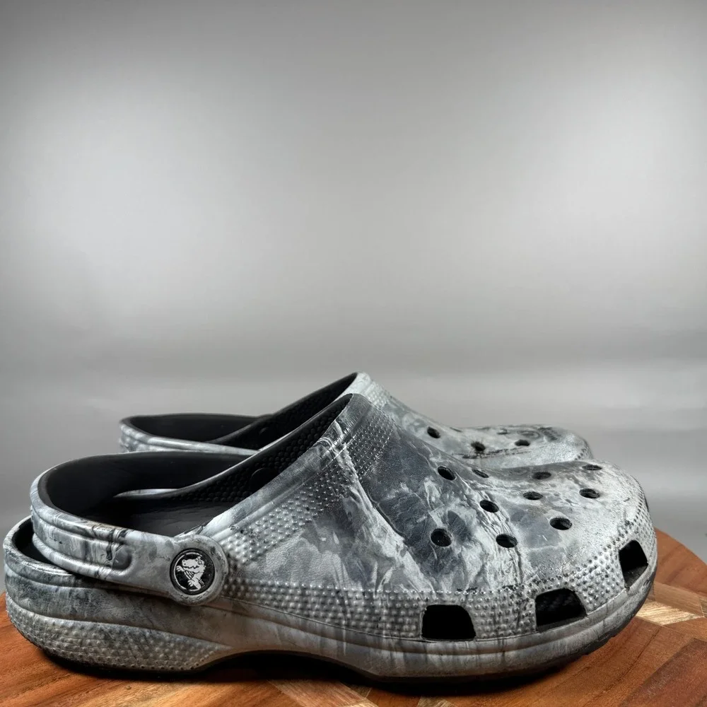 Crocs Classic Clog Mossy Oak Fishing Elements Bone Camo Mens 8 Womens 10 Grey