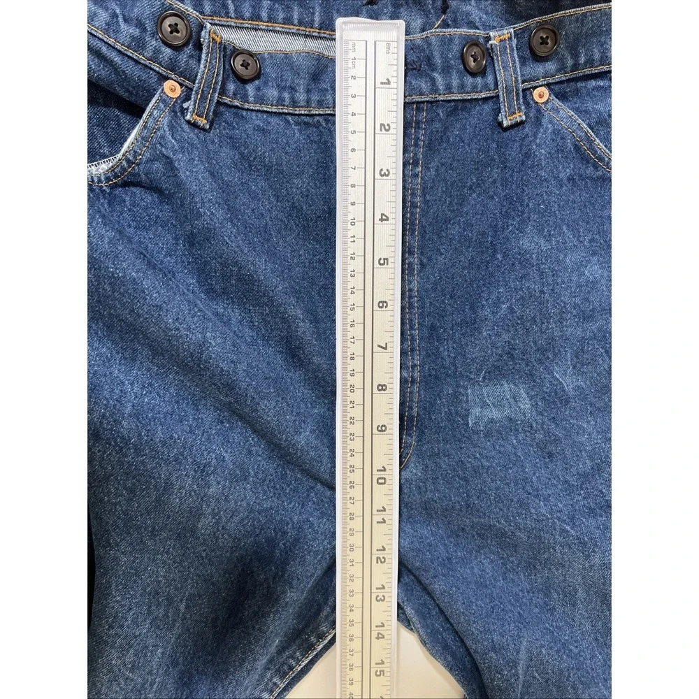 Levis these levi