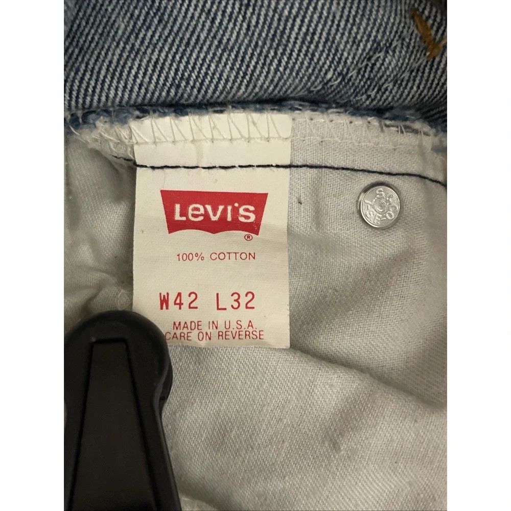 Levis these levi