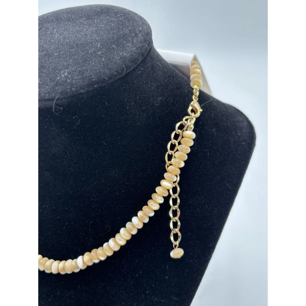 Altar'd State Beaded Necklace‎ Ivory Gold Heart Pendant Adjustable MSRP $38