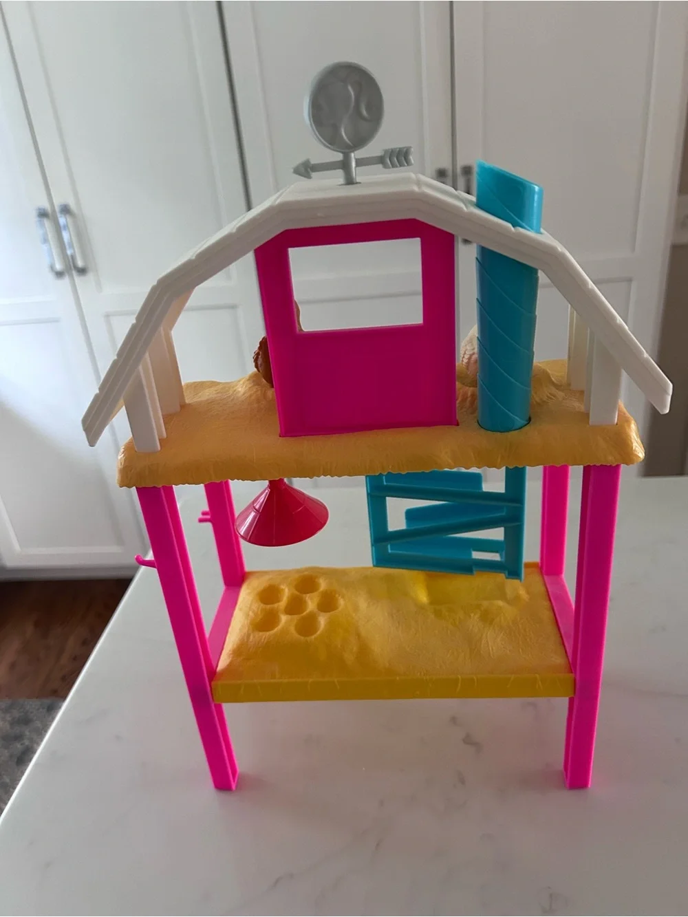 Barbie Hatch & Gather Egg Farm Playset with Chicken Coop and Accessories Partial